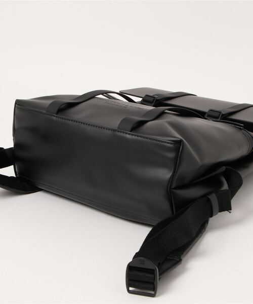 ガストンルーガ GASTON LUGA バックパック 13Lpc収納 防水　黒 GASTON LUGA（ガストンルーガ）の「GASTON LUGA/ガストンルーガ