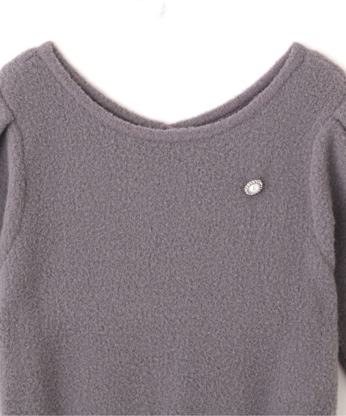 PROPORTION BODY DRESSING（プロポーションボディドレッシング）の「＜Ｅ＞ブローチ付きパフスリーブフェザーニット / 1212275800（ニット/セーター・レディース・オフホワイト/ダークグレー・FREE）」の17枚目の写真