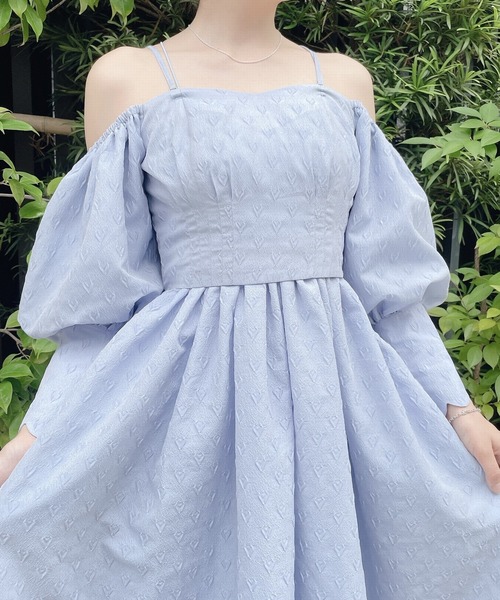 PAIN(ペイン)の「ハートジャガード2wayパフトップス(シャツ/ブラウス・レディース・ブルー/アイボリー・FREE)」の19枚目の写真