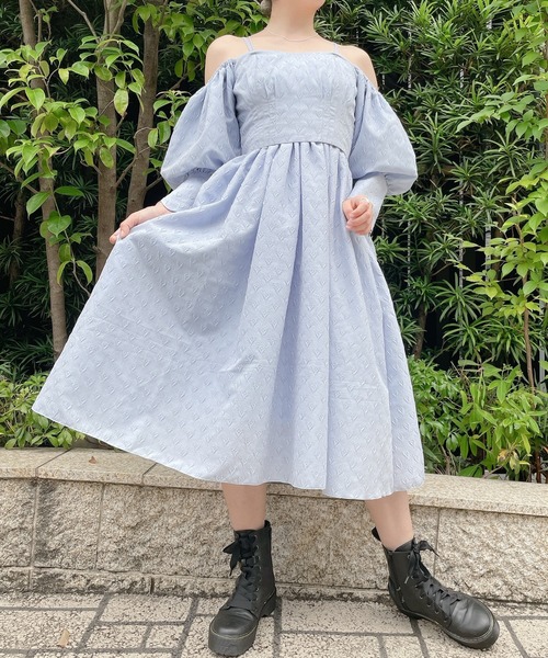 PAIN(ペイン)の「ハートジャガード2wayパフトップス(シャツ/ブラウス・レディース・ブルー/アイボリー・FREE)」の22枚目の写真