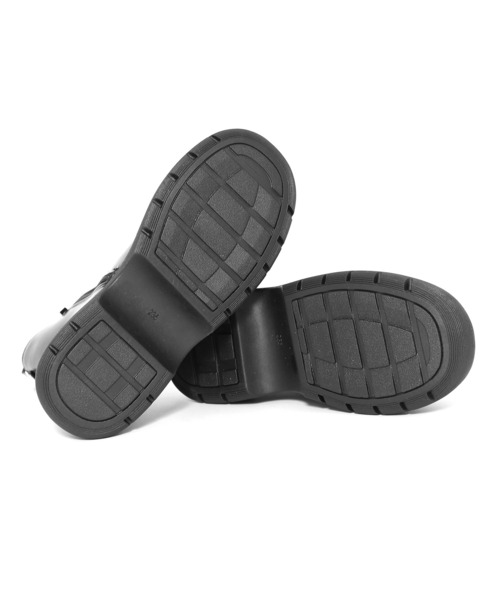 Figments(フィグメンツ)の「ゴアショートブーツ(ブーツ・レディース・ブラック/オフホワイト・SMALL/MEDIUM)」の7枚目の写真