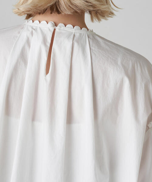 TOMORROWLAND （トゥモローランド）の「ホワイトコンビネーション