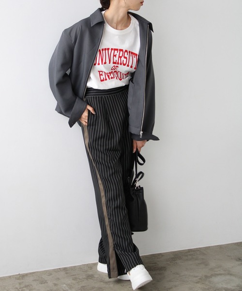 GeeRA(ジーラ)の「サイドライン裾スリットパンツ(その他パンツ・レディース・ブラック/ネイビー・SMALL/MEDIUM/LARGE)」の7枚目の写真