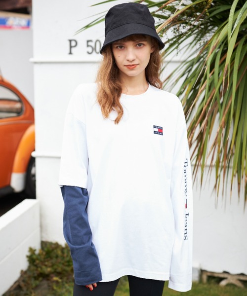 tommy jeans(トミー ジーンズ)の「ライナーロゴロングスリーブスケートTシャツ(Tシャツ/カットソー・メンズ・ホワイト/ブラック・SMALL/MEDIUM/LARGE/X-LARGE/X-SMALL)」の2枚目の写真