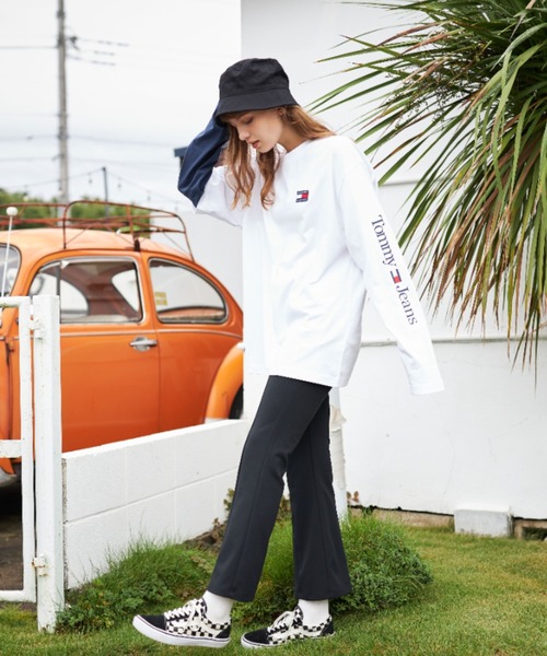 tommy jeans(トミー ジーンズ)の「ライナーロゴロングスリーブスケートTシャツ(Tシャツ/カットソー・メンズ・ホワイト/ブラック・SMALL/MEDIUM/LARGE/X-LARGE/X-SMALL)」の12枚目の写真