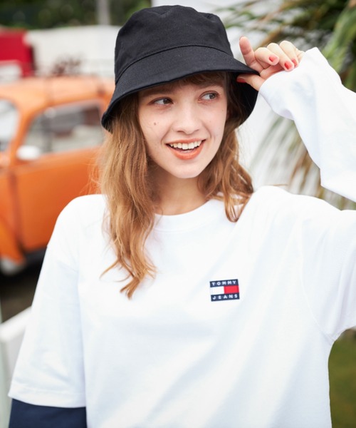 tommy jeans(トミー ジーンズ)の「ライナーロゴロングスリーブスケートTシャツ(Tシャツ/カットソー・メンズ・ホワイト/ブラック・SMALL/MEDIUM/LARGE/X-LARGE/X-SMALL)」の14枚目の写真