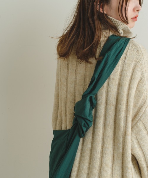 Kastane(カスタネ)の「【新色追加】ナイロントートBAG(ショルダーバッグ・レディース・ベージュ/ブラック/グリーン/オレンジ/ブラウン/アイボリー/ミント・FREE/0)」の21枚目の写真