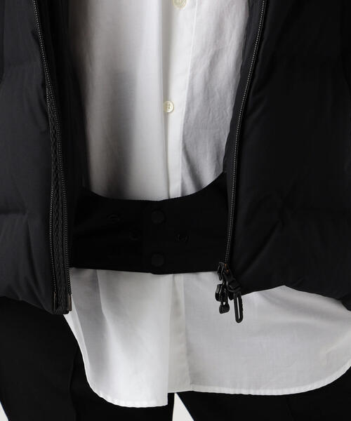 TOMORROWLAND （トゥモローランド）の「【別注】DESCENTE ALLTERRAIN×TOMORROWLAND MIZUSAWA DOWN JACKET MOUNTAINEER（ダウンジャケット/コート・レディース・ブラック・3）」の16枚目の写真