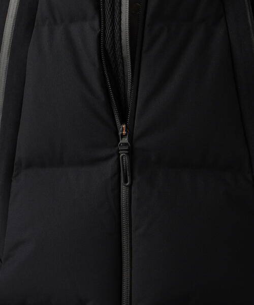 TOMORROWLAND （トゥモローランド）の「【別注】DESCENTE ALLTERRAIN×TOMORROWLAND MIZUSAWA DOWN JACKET MOUNTAINEER（ダウンジャケット/コート・レディース・ブラック・3）」の3枚目の写真