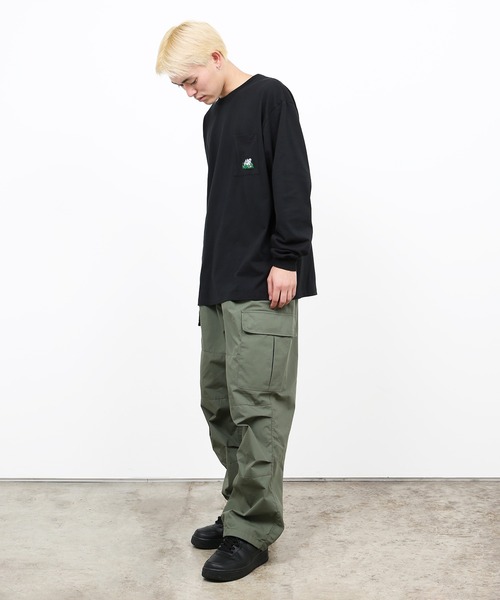 HUF(ハフ)の「MAGIC DRAGON POCKET LS TEE / HUF ロングスリーブ ポケットTシャツ(Tシャツ/カットソー・メンズ・ホワイト/ブラック/ベージュ系その他/ワイン・MEDIUM/LARGE/X-LARGE/XX-LARGE/SMALL)」の9枚目の写真