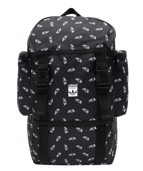 adidas(アディダス)の「ユニセックス アディダス スーパースター柄 バックパック リュック adidas BP CAMP SS S20109(バックパック/リュック・メンズ・ブラック・ONE SIZE)」の1枚目の写真