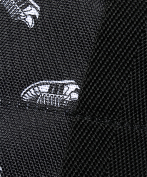 adidas(アディダス)の「ユニセックス アディダス スーパースター柄 バックパック リュック adidas BP CAMP SS S20109(バックパック/リュック・メンズ・ブラック・ONE SIZE)」の8枚目の写真