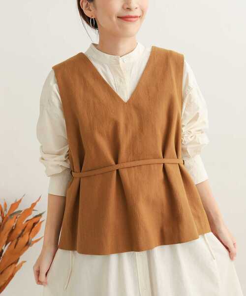 URBAN RESEARCH DOORS（アーバンリサーチドアーズ）の「『セットアップ対応』 キモウヘリンボーンベスト（ベスト・レディース・チャコールグレー/キャメル・MEDIUM）」の3枚目の写真