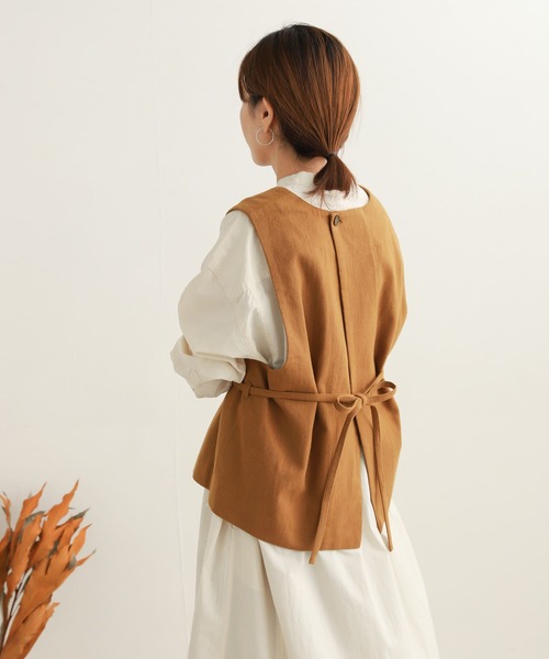 URBAN RESEARCH DOORS（アーバンリサーチドアーズ）の「『セットアップ対応』 キモウヘリンボーンベスト（ベスト・レディース・チャコールグレー/キャメル・MEDIUM）」の5枚目の写真