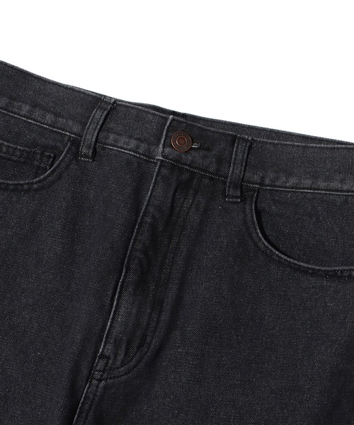 atmos pink（アトモスピンク）の「atmos pink 切りっぱなし デニムパンツ / アトモスピンク キリッパナシ デニムパンツ（デニムパンツ・レディース・ブルー/ブラック・M/L）」の9枚目の写真