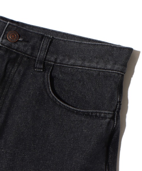 atmos pink（アトモスピンク）の「atmos pink 切りっぱなし デニムパンツ / アトモスピンク キリッパナシ デニムパンツ（デニムパンツ・レディース・ブルー/ブラック・M/L）」の10枚目の写真