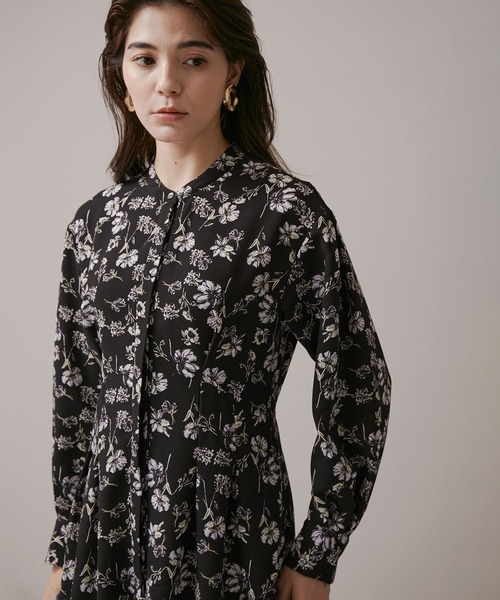ROPE'（ロペ）の「ウエストタックシャツワンピース（シャツワンピース・レディース・ブラック/ネイビー・38/36）」の7枚目の写真