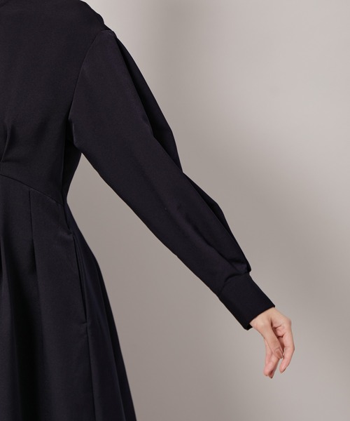 ROPE'（ロペ）の「ウエストタックシャツワンピース（シャツワンピース・レディース・ブラック/ネイビー・38/36）」の15枚目の写真