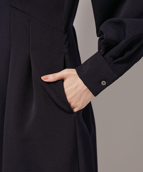 ROPE'（ロペ）の「ウエストタックシャツワンピース（シャツワンピース・レディース・ブラック/ネイビー・38/36）」の17枚目の写真