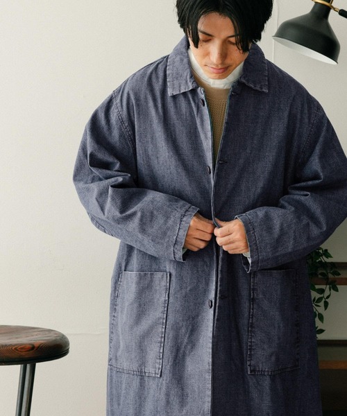ITEMS URBANRESEARCH（アイテムズ アーバンリサーチ）の「スラブデニム バルマカーンオーバーコート（ステンカラーコート・メンズ・インディゴブルー/ライトインディゴブルー・LARGE/MEDIUM）」の6枚目の写真