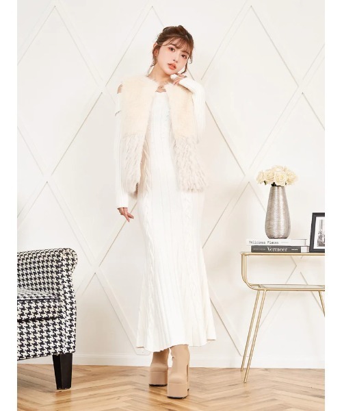 Darich（ダーリッチ）の「ミックスファーショートベスト（ベスト