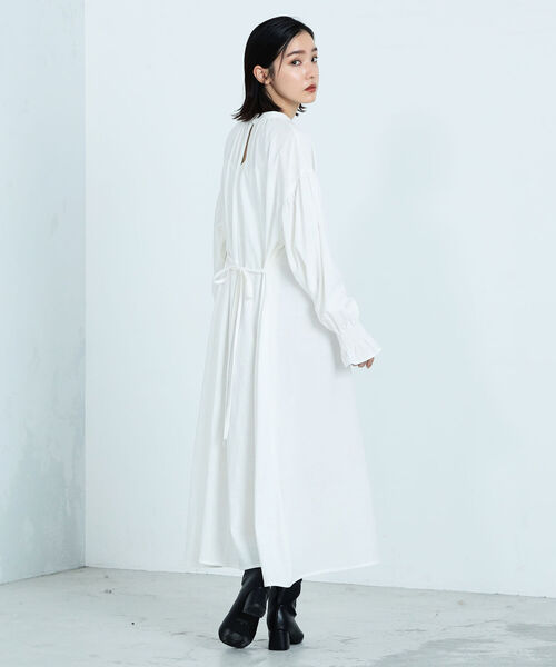 fredy emue(フレディエミュ)の「【セットアップ】ボレロニットセットワンピース(ワンピース・レディース・ブラック/オフホワイト・38)」の4枚目の写真