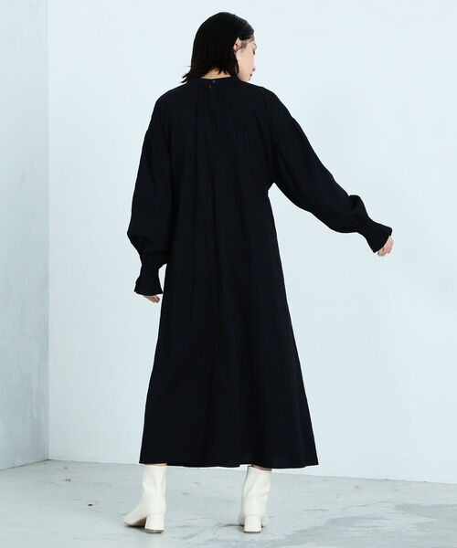 fredy emue(フレディエミュ)の「【セットアップ】ボレロニットセットワンピース(ワンピース・レディース・ブラック/オフホワイト・38)」の20枚目の写真