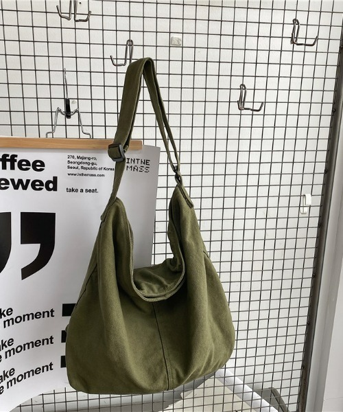 fd style(エフディ スタイル)の「キャンバスショルダーバッグ(ショルダーバッグ・レディース・ブラック/カーキ/アイボリー/レッド・FREE)」の18枚目の写真