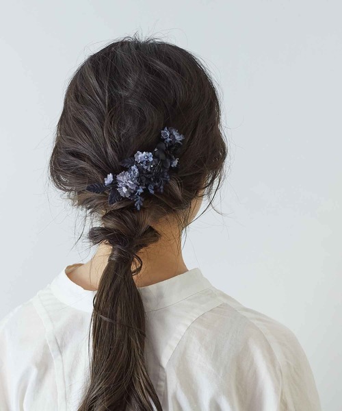 m.soeur（エムスール）の「ツルリーフとお花のクリップ（バレッタ/ヘアクリップ・レディース・ブラック/ホワイト/グリーン/ブルー・FREE）」の9枚目の写真