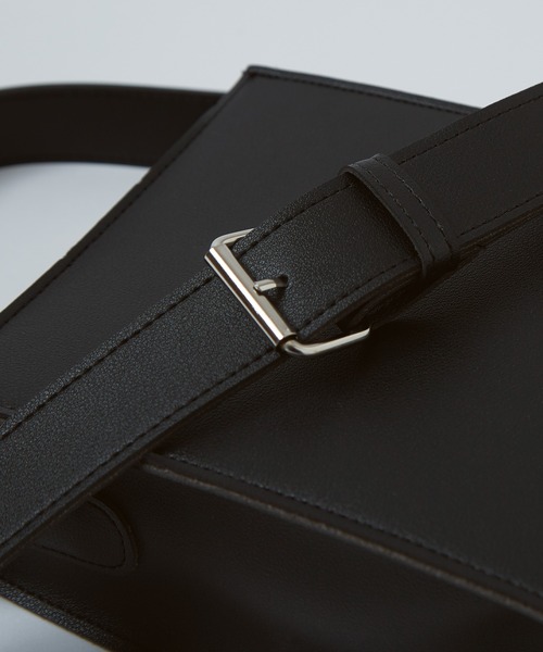 improves(インプローブス)の「合皮 ショルダー サコッシュ(ハンドバッグ・メンズ・ブラック・FREE)」の6枚目の写真