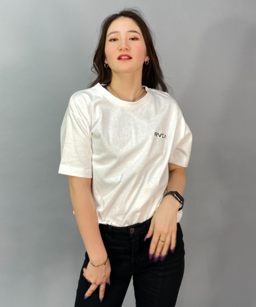 RVCA(ルーカ)の「【ムラサキスポーツ別注】RVCA/ルーカ ルーズシルエット/無地/バックプリントロゴTシャツ BD043-P21(Tシャツ/カットソー・レディース・ホワイト×ブラック/ブラック×ブラック/グレー・S/M/L)」の7枚目の写真