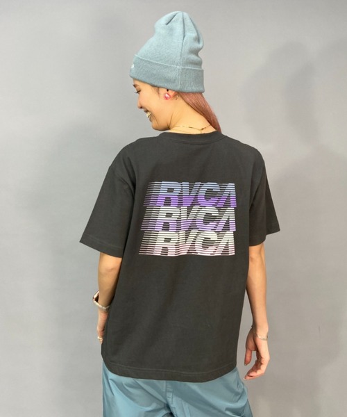 RVCA(ルーカ)の「【ムラサキスポーツ別注】RVCA/ルーカ ルーズシルエット/無地/バックプリントロゴTシャツ BD043-P21(Tシャツ/カットソー・レディース・ホワイト×ブラック/ブラック×ブラック/グレー・S/M/L)」の16枚目の写真