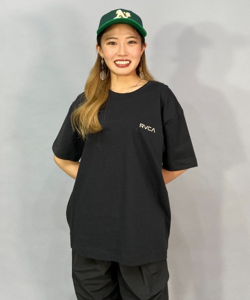 RVCA(ルーカ)の「【ムラサキスポーツ別注】RVCA/ルーカ ルーズシルエット/無地/バックプリントロゴTシャツ BD043-P21(Tシャツ/カットソー・レディース・ホワイト×ブラック/ブラック×ブラック/グレー・S/M/L)」の11枚目の写真