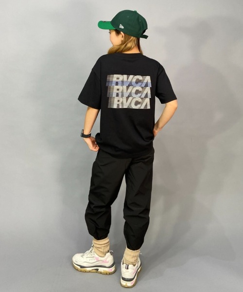 RVCA(ルーカ)の「【ムラサキスポーツ別注】RVCA/ルーカ ルーズシルエット/無地/バックプリントロゴTシャツ BD043-P21(Tシャツ/カットソー・レディース・ホワイト×ブラック/ブラック×ブラック/グレー・S/M/L)」の14枚目の写真