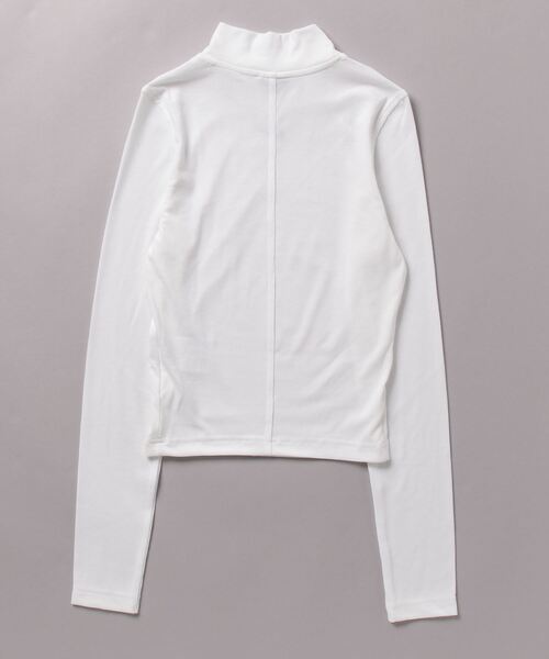 NIKE（ナイキ）の「NIKE WMNS NSW ESSENTIAL RIB L/S MOCK TOP DV7881-100（Tシャツ/カットソー・レディース・ホワイト・SMALL/MEDIUM/LARGE）」の4枚目の写真