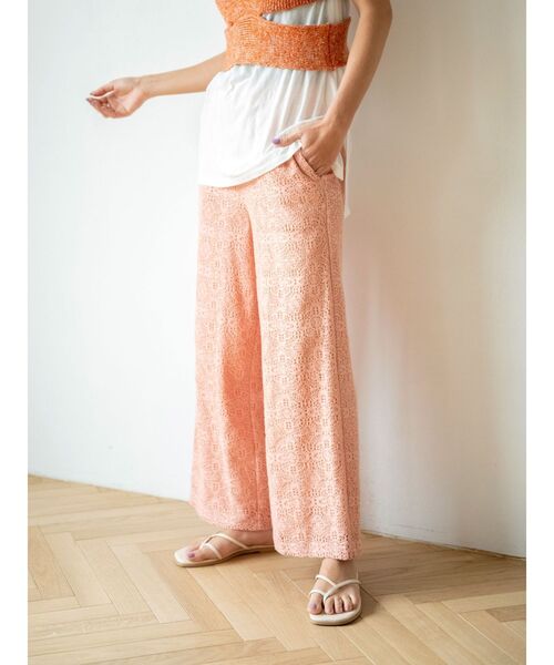Ungrid(アングリッド)の「レースラフパンツ(その他パンツ・レディース・オフホワイト/オレンジ系その他・FREE)」の8枚目の写真