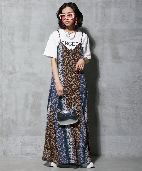 GEVS.（ジェイヴィス）の「＜大きいサイズ＞フラワープリントキャミソールワンピース GEVS.（ワンピース・レディース・ブルー系/イエロー系・3L/LL/L/4L/5L/10L/6L/8L）」の15枚目の写真