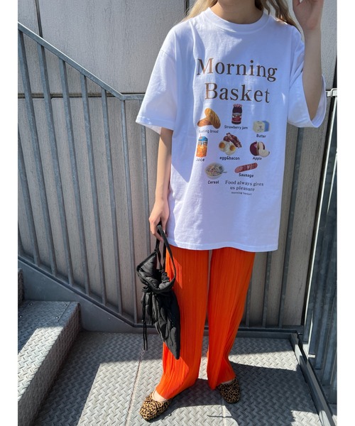 WC（ダブル シー）の「無地プリーツパンツ（スラックス・レディース・ブラック/グリーン/オレンジ/ライトパープル・FREE）」の15枚目の写真