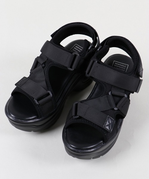 SPINNS（スピンズ）の「ナイロンテープ厚底サンダル（サンダル・レディース・ブラック・S/M/L）」の12枚目の写真