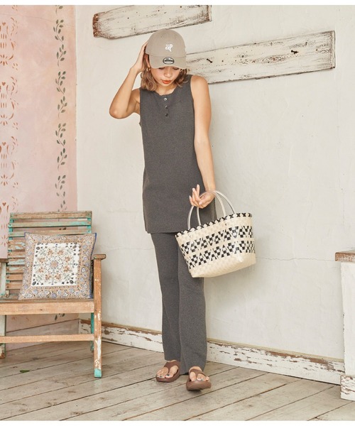 anap mimpi(アナップミンピ)の「サマーニットソフトフレアパンツ(その他パンツ・レディース・グリーン/ダークグレー・FREE)」の8枚目の写真