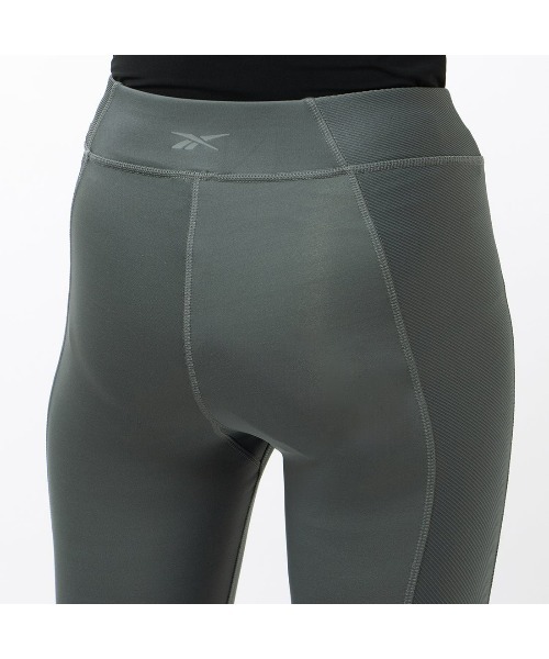 Reebok（リーボック）の「ヨガ リブ タイツ / YOGA HR RIB TIGHT（レギンス/スパッツ・レディース・カーキ/グレー/ローズ・LARGE/MEDIUM/SMALL/X-LARGE/X-SMALL）」の7枚目の写真