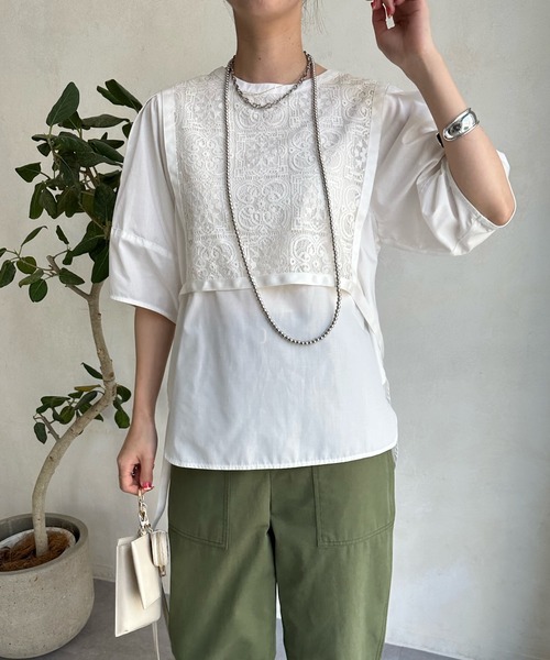 DouDou（ドゥドゥ）の「【WEB限定】レースドッキングブラウス（シャツ/ブラウス・レディース・オフホワイト/ブラック・FREE）」の4枚目の写真