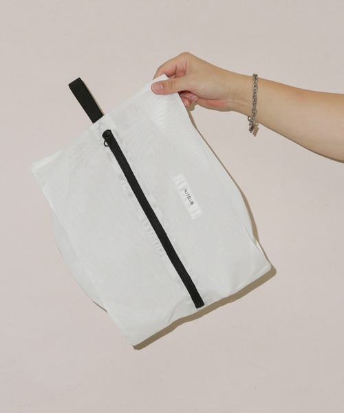 NANO universe(ナノユニバース)の「「NJ/CLUB」CARRYSTOCKKIT&BAGパッキングメッシュケース(その他小物・メンズ・ホワイト・FREE)」の2枚目の写真