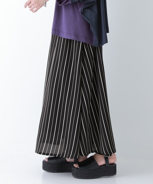 n'OrLABEL（ノアールレーベル）の「【廃盤】『落ち感×ストライプ柄フレアスカート』（スカート・レディース・ネイビー/ブラック・FREE）」の7枚目の写真