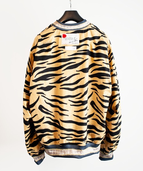 SEVESKIG(セヴシグ)の「SEVESKIG/セブシグ/Sev vs Tolq Souvenir Jacket Ver, Misled by AI(スカジャン・メンズ・ブラック/レッド・SMALL/MEDIUM/LARGE/X-LARGE)」の7枚目の写真