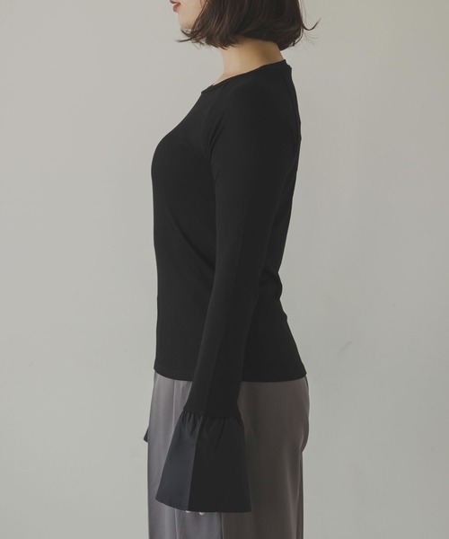 rectangle（レクタングル）の「フレアスリーブトップス（Tシャツ/カットソー・レディース・チャコールグレー/アイボリー/ブラック・FREE）」の12枚目の写真