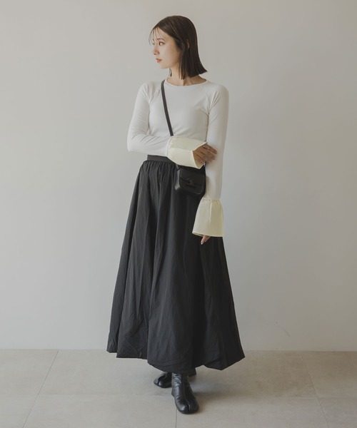 rectangle（レクタングル）の「フレアスリーブトップス（Tシャツ/カットソー・レディース・チャコールグレー/アイボリー/ブラック・FREE）」の6枚目の写真