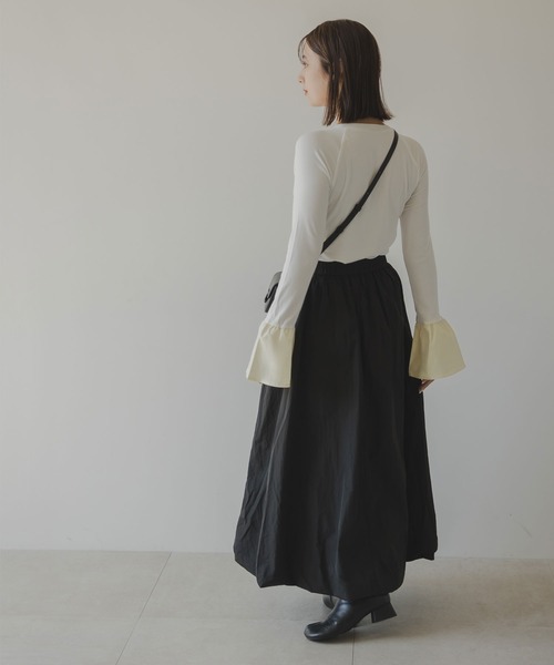 rectangle（レクタングル）の「フレアスリーブトップス（Tシャツ/カットソー・レディース・チャコールグレー/アイボリー/ブラック・FREE）」の7枚目の写真