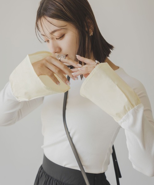 rectangle（レクタングル）の「フレアスリーブトップス（Tシャツ/カットソー・レディース・チャコールグレー/アイボリー/ブラック・FREE）」の9枚目の写真