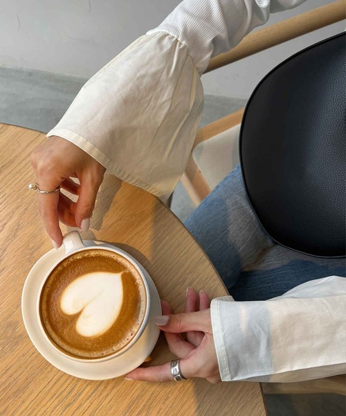 rectangle（レクタングル）の「フレアスリーブトップス（Tシャツ/カットソー・レディース・チャコールグレー/アイボリー/ブラック・FREE）」の15枚目の写真